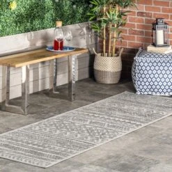 NuLOOM Mikala Raised Global Indoor And Outdoor Patio Area Rug