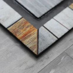 1'6"x2'6" Doorscapes Mat Homestead Wreath Gray - Mohawk