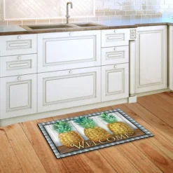 Checkered Pineapple Everyday Doormat Indoor Outdoor 30" X 18" Briarwood Lane -Safavieh Outlet Store GUEST 2b5c4560 84cf 4f45 9327 f35c2bd1fa9c