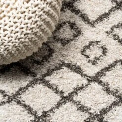 Algaida Moroccan Diamond Shag Area Rug - JONATHAN Y -Safavieh Outlet Store GUEST 3c83c42b 62b0 4e2e a30c 0c7f27cfb705