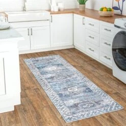 NuLOOM Eva Machine Washable Vintage Faded Medallion Area Rug