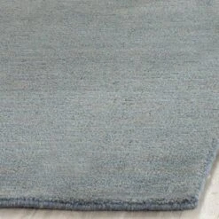 Olive Solid Loomed Accent Rug - Safavieh