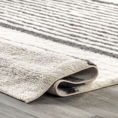 Lauren Liess X RugsUSA - Striped Wool Machine Washable Area Rug 4 Lauren Liess X RugsUSA - Striped Wool Machine Washable Area Rug - Image 4