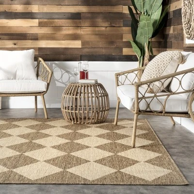 NuLOOM Sabina Diamond Trellis Indoor/Outdoor Area Rug 7 NuLOOM Sabina Diamond Trellis Indoor/Outdoor Area Rug - Image 7
