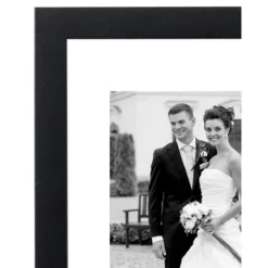 Americanflat Picture Frame Set Of 7 Pieces With Tempered Shatter-resistant Glass - Available In A Variety Of Sizes And Styles -Safavieh Outlet Store GUEST 8fbb7705 f8e4 45c3 ae1f 5c68d9aa4a1b