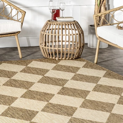 NuLOOM Sabina Diamond Trellis Indoor/Outdoor Area Rug 8 NuLOOM Sabina Diamond Trellis Indoor/Outdoor Area Rug - Image 8