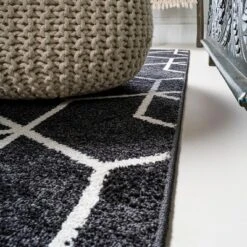 Tumbling Blocks Modern Geometric Area Rug - JONATHAN Y -Safavieh Outlet Store GUEST 96e35aa8 cd4b 4a2d b1be b8960fa46f1c