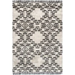NuLOOM Celia Soft Shag Abstract Aztec Fringe Area Rug -Safavieh Outlet Store GUEST a056bcaa 1b70 491d 98a9 697e563e906d