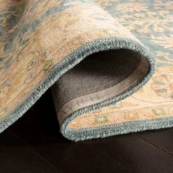 Aurora Floral Area Rug - Safavieh -Safavieh Outlet Store GUEST a8bd6451 38ff 4341 829c 868136b07a6b