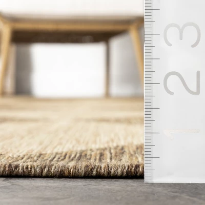 NuLOOM Sabina Diamond Trellis Indoor/Outdoor Area Rug 2 NuLOOM Sabina Diamond Trellis Indoor/Outdoor Area Rug - Image 2