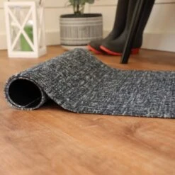 2'x3' ColorStar Static Door Mat Gray - Bungalow Flooring -Safavieh Outlet Store GUEST d17cd616 ecdc 49c5 872a 6d5dd5cdb0b7