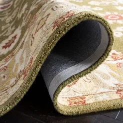 2'3"x8' Floral Tufted Runner Rug Moss Green/Ivory - Safavieh -Safavieh Outlet Store GUEST d2f6977c 2190 426a b971 6fdec6ed3a4a