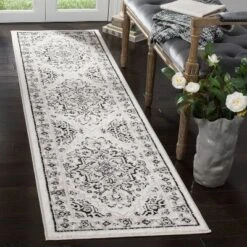 Reagan Loomed Rug - Safavieh -Safavieh Outlet Store GUEST ee474dba b09a 4a26 9c2a b4d354e6f093