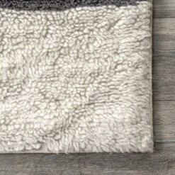 Lauren Liess X RugsUSA - Striped Wool Machine Washable Area Rug 14 Lauren Liess X RugsUSA - Striped Wool Machine Washable Area Rug -Safavieh Outlet Store GUEST f28c0aa0 6d76 4a5a a6d7 2068c8e54aab