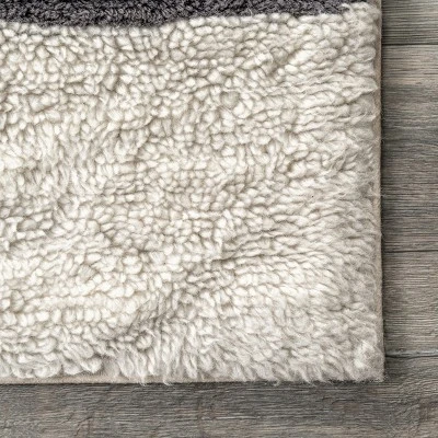 Lauren Liess X RugsUSA - Striped Wool Machine Washable Area Rug 5 Lauren Liess X RugsUSA - Striped Wool Machine Washable Area Rug - Image 5
